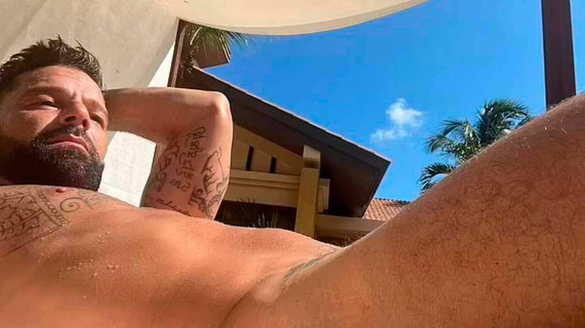 Ricky Martin Shucks his Clothes, Drinks in the Sun in Instagram Thirst Trap