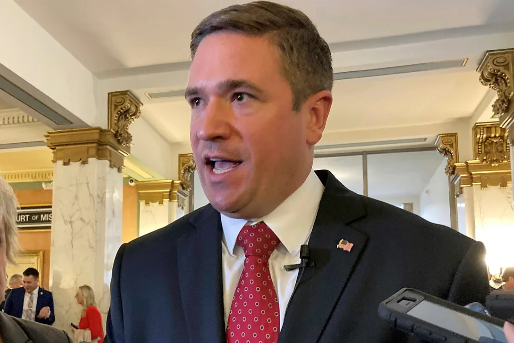 Missouri Says Clinic that Challenged Transgender Treatment Restrictions Didn't Provide Proper Care