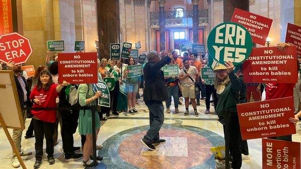 Minnesota Equal Rights Amendment Fails in Acrimonious End to Legislative Session