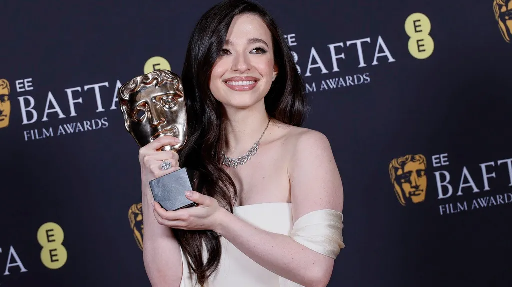 The 7 Most Memorable Moments from the BAFTAs, from Zoe Saldaña to Mikey Madison