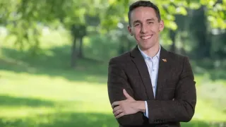 Gay Navy Veteran Mike Pruitt Launches Bid to Flip Virginia’s 5th Congressional District