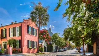 Charleston Uncovered: A Queer Traveler’s Guide to Southern Charm and LGBTQ+ Community