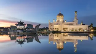 Beneath the Sultan’s Palace: Queer Wanderlust in Brunei’s Hidden Corners